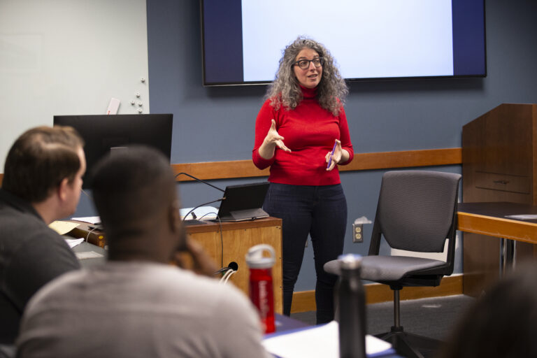 Professor Lauren Aronson teaches a class.